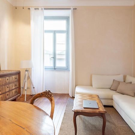 Suite Cavour By Icasamia It Varese Zewnętrze zdjęcie